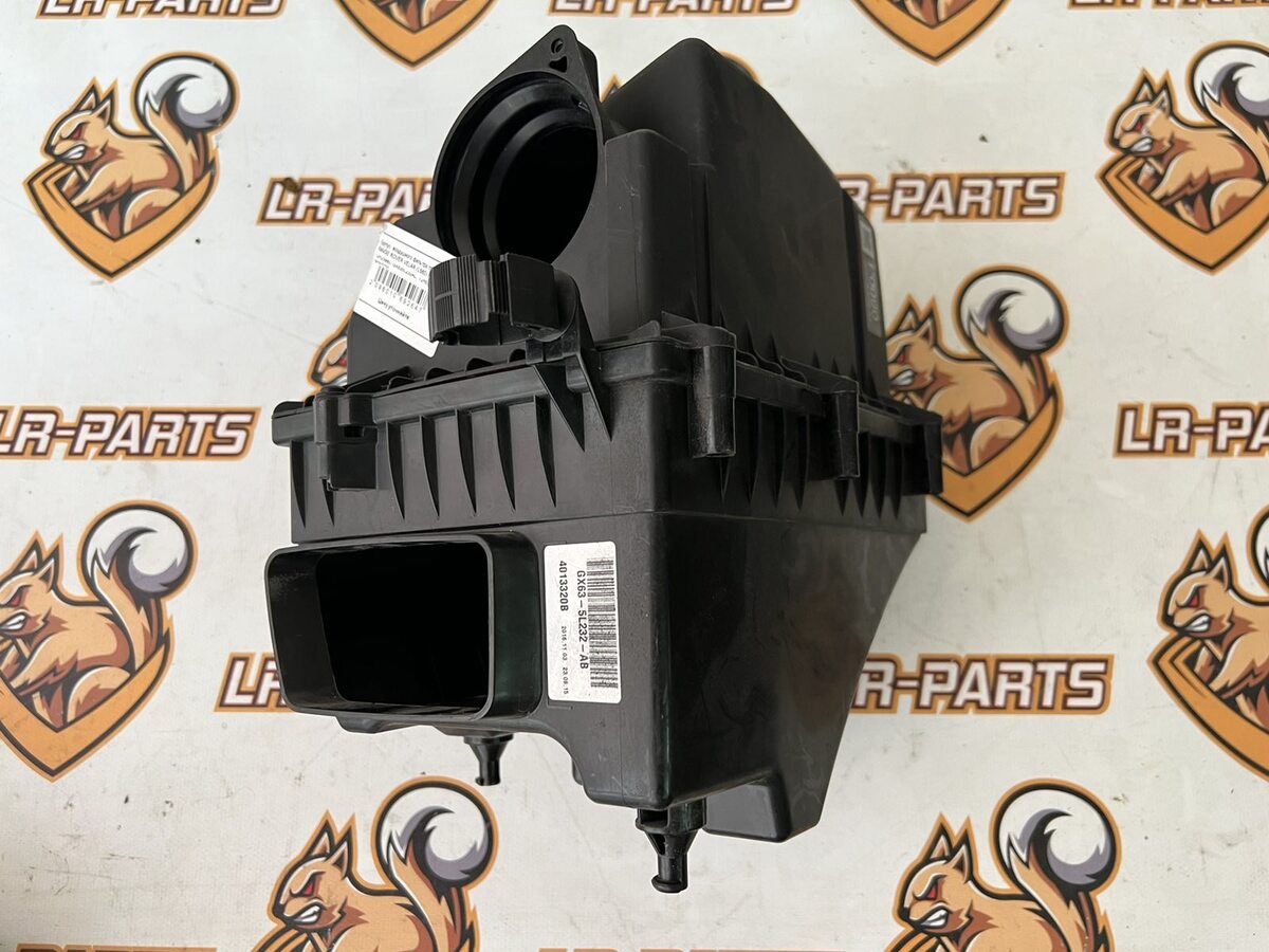 LR092220 Obudowa filtra powietrza prawa 3.0 tj. Range Rover Velar L560 (2018-) Używana